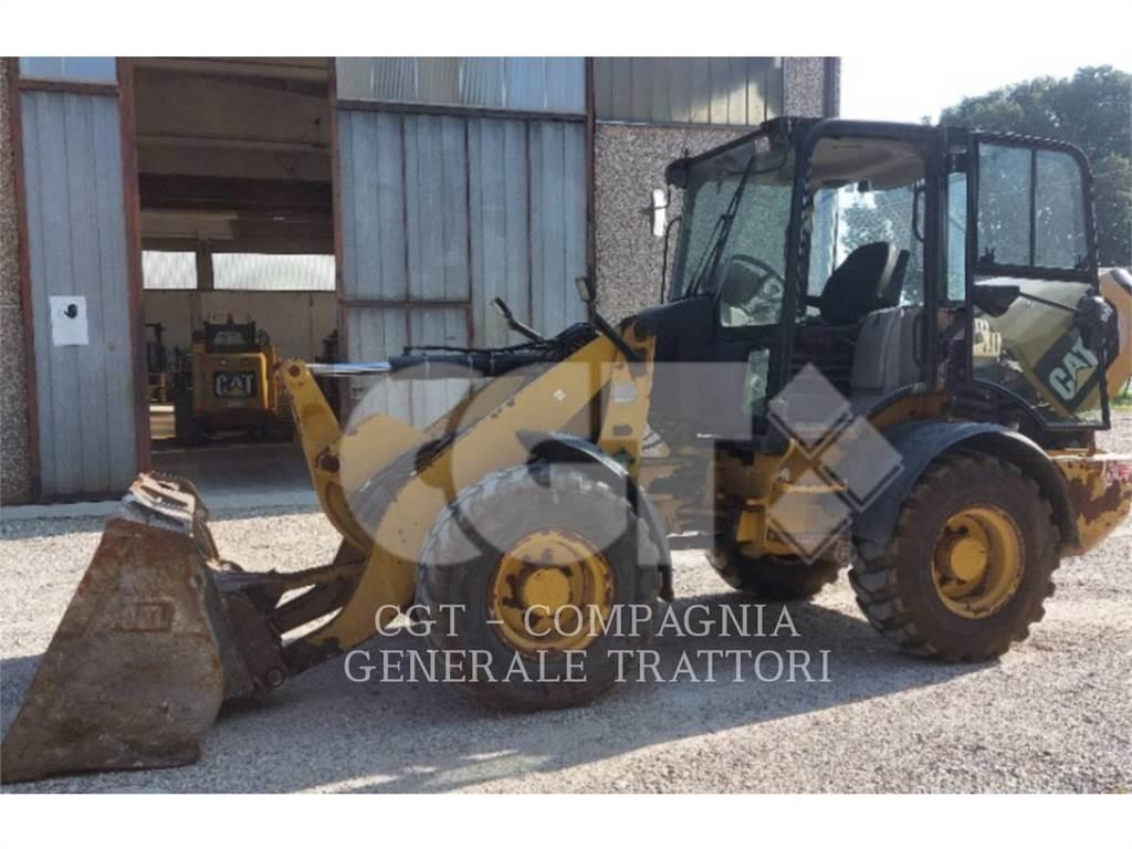 CAT 908H Incarcator pe pneuri