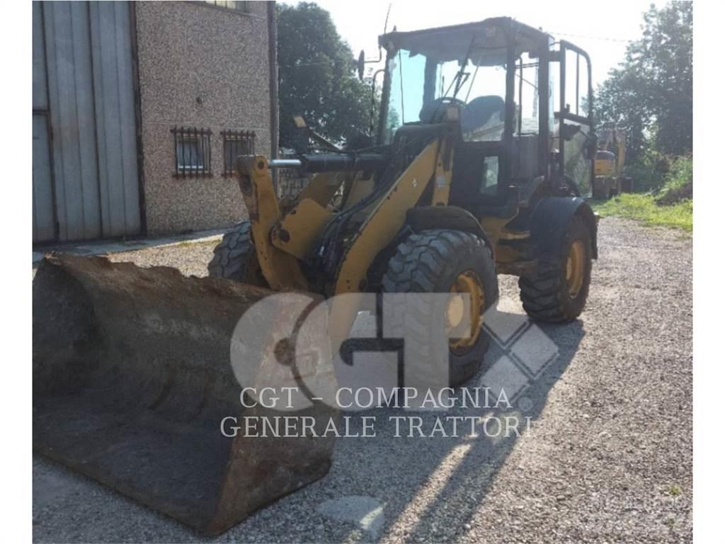 CAT 908H Incarcator pe pneuri