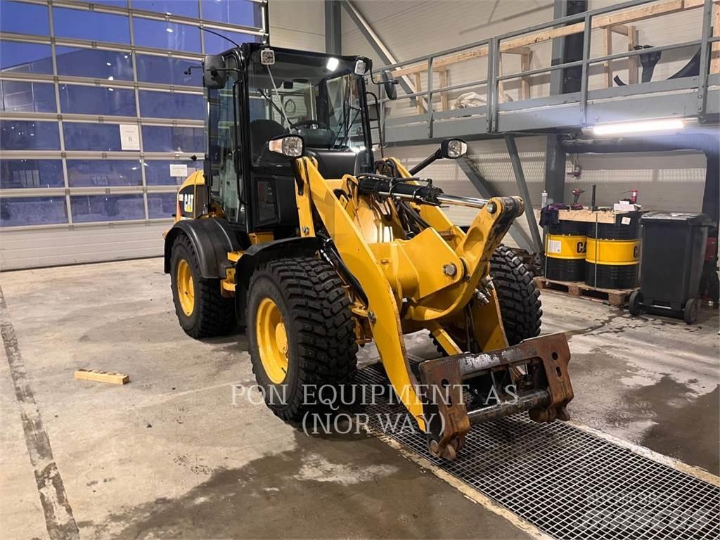 CAT 908H2 Incarcator pe pneuri