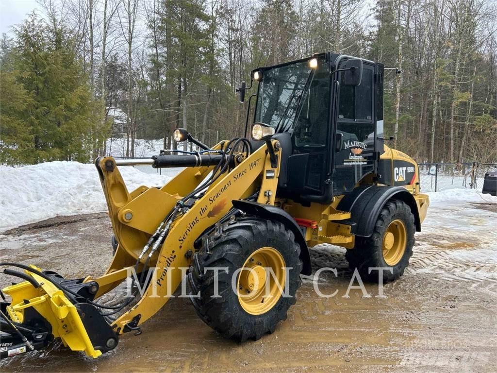 CAT 908H2 Incarcator pe pneuri