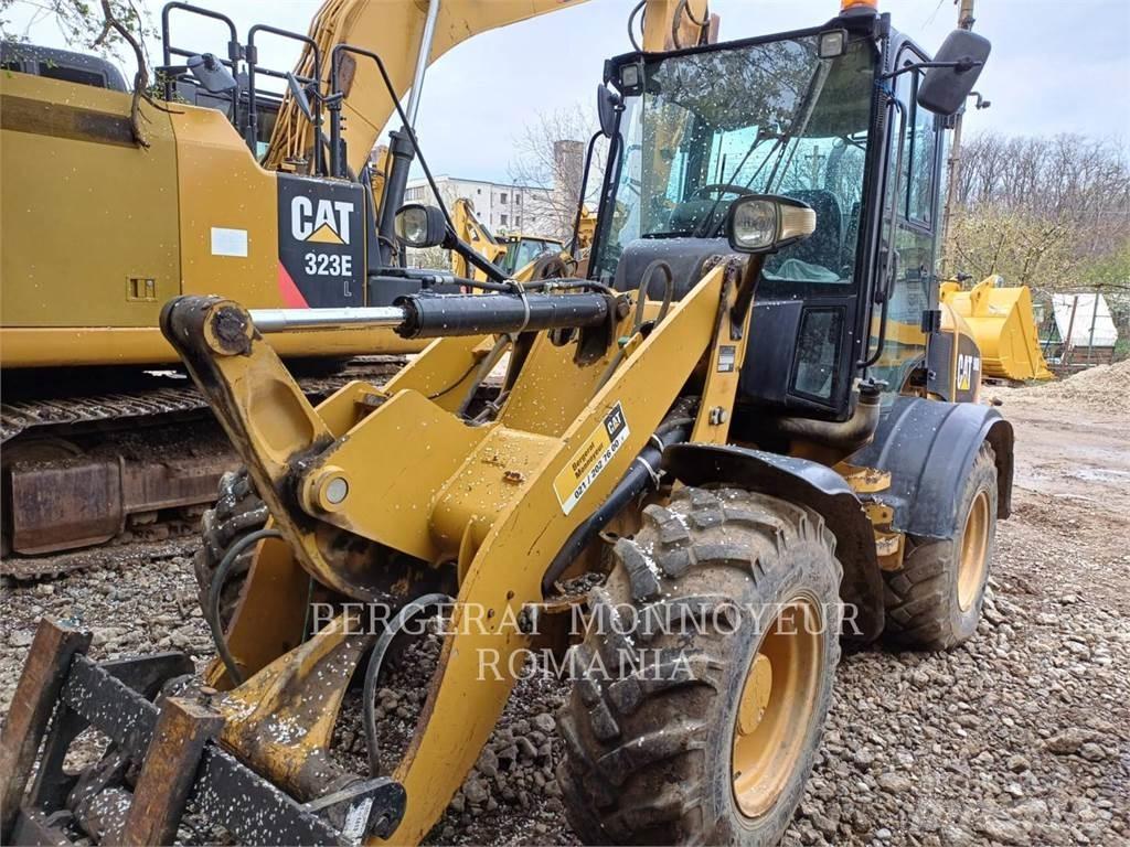 CAT 908H2 Incarcator pe pneuri