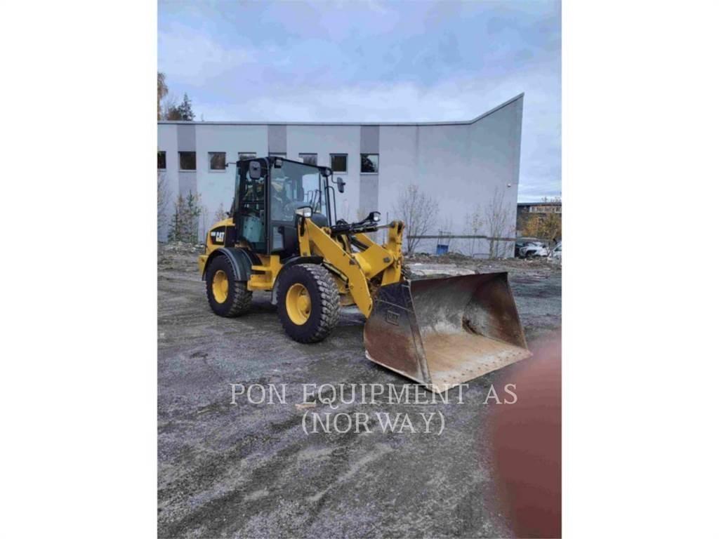 CAT 908M Incarcator pe pneuri