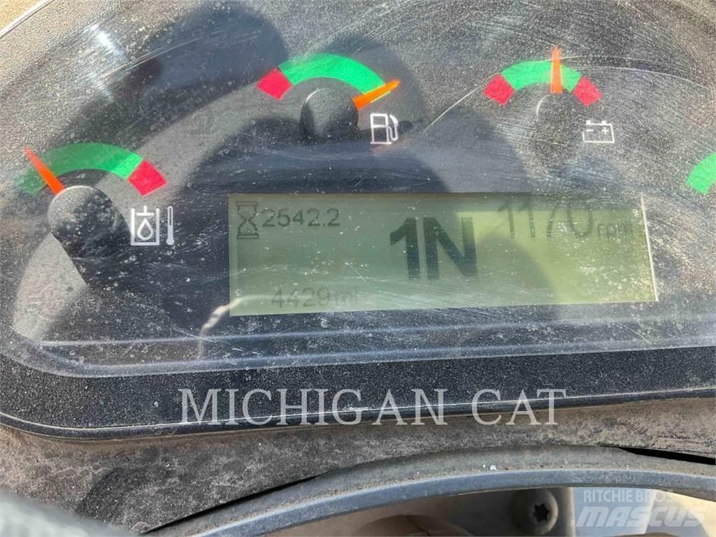 CAT 908M Incarcator pe pneuri