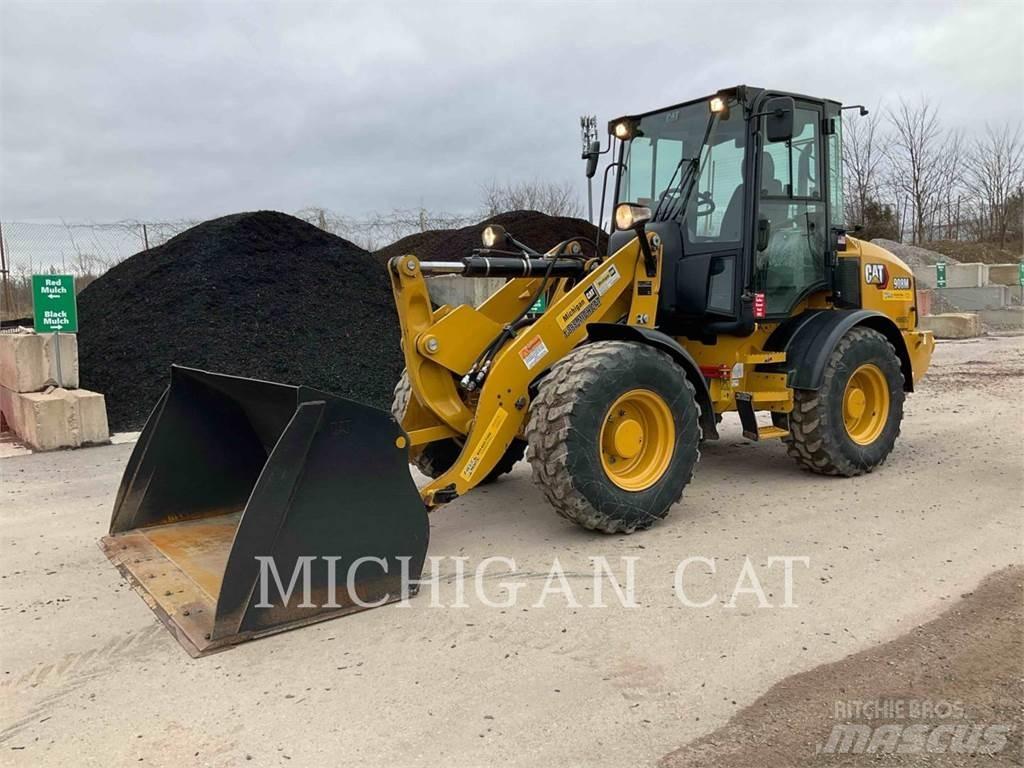 CAT 908M ARW Incarcator pe pneuri