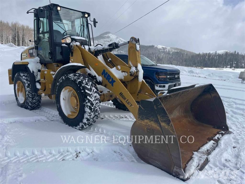 CAT 910M HL Incarcator pe pneuri