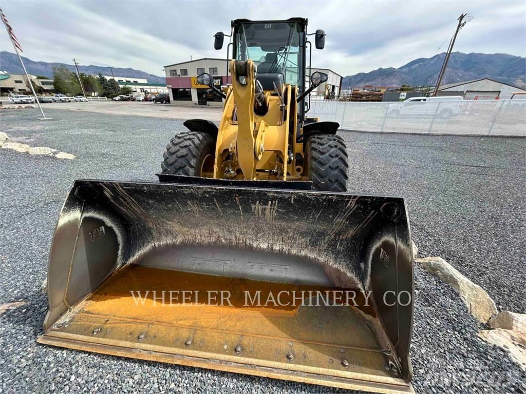 CAT 914 Incarcator pe pneuri