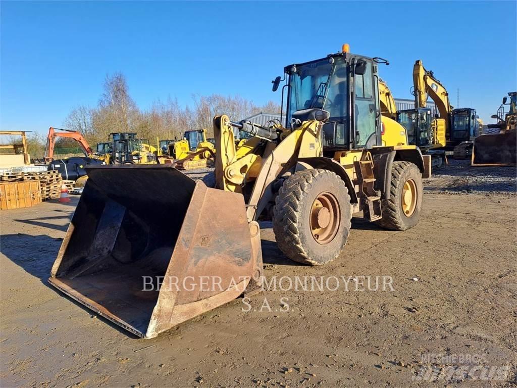 CAT 914 Incarcator pe pneuri