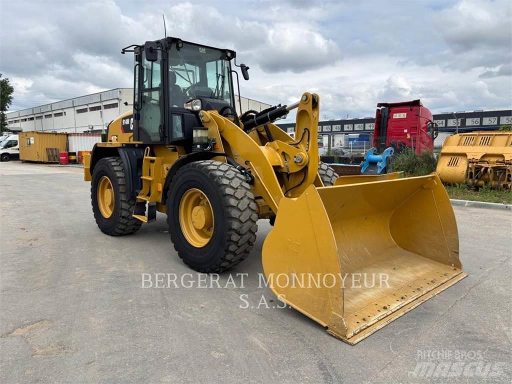CAT 914M Incarcator pe pneuri