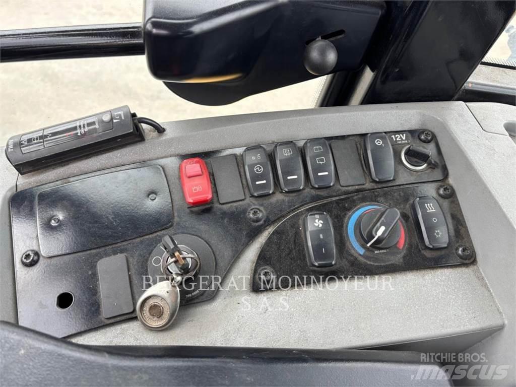 CAT 914M Incarcator pe pneuri