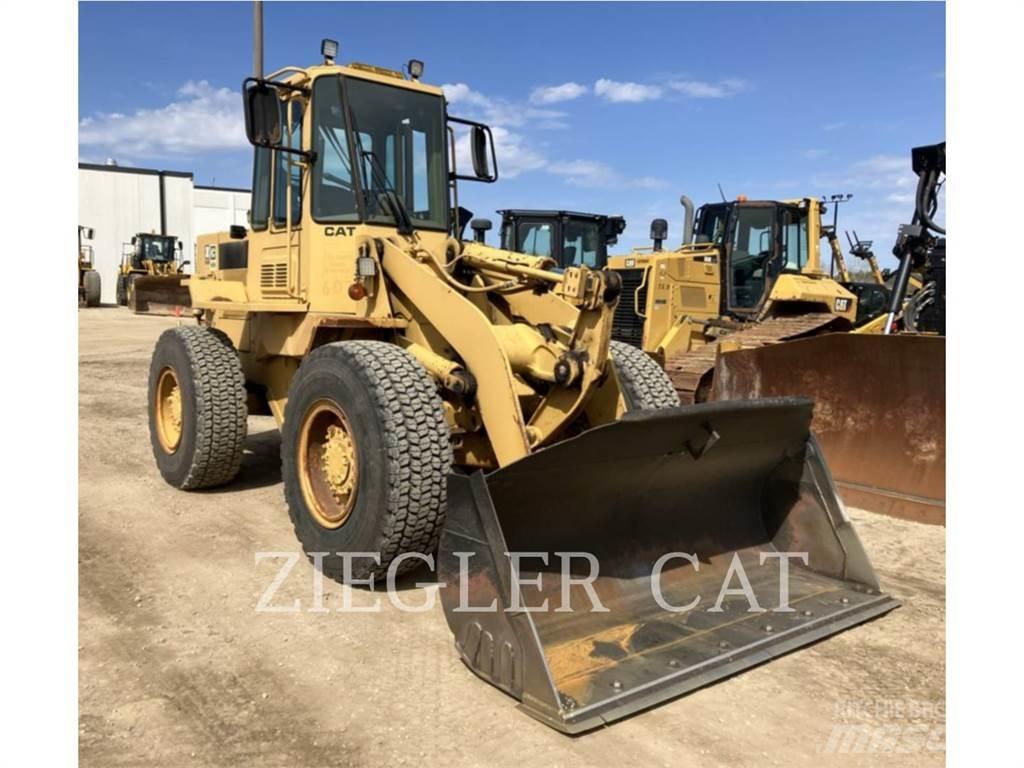 CAT 916 Incarcator pe pneuri