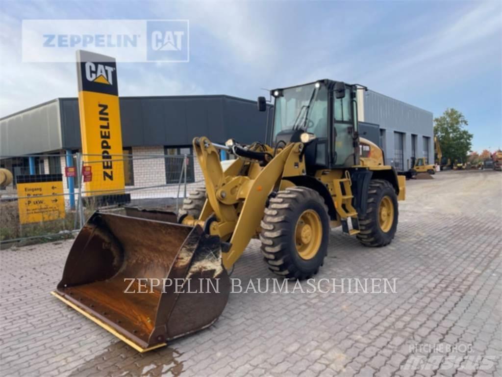 CAT 918M Incarcator pe pneuri