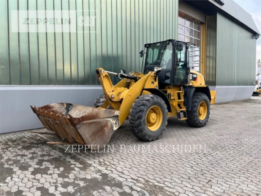 CAT 918M Incarcator pe pneuri