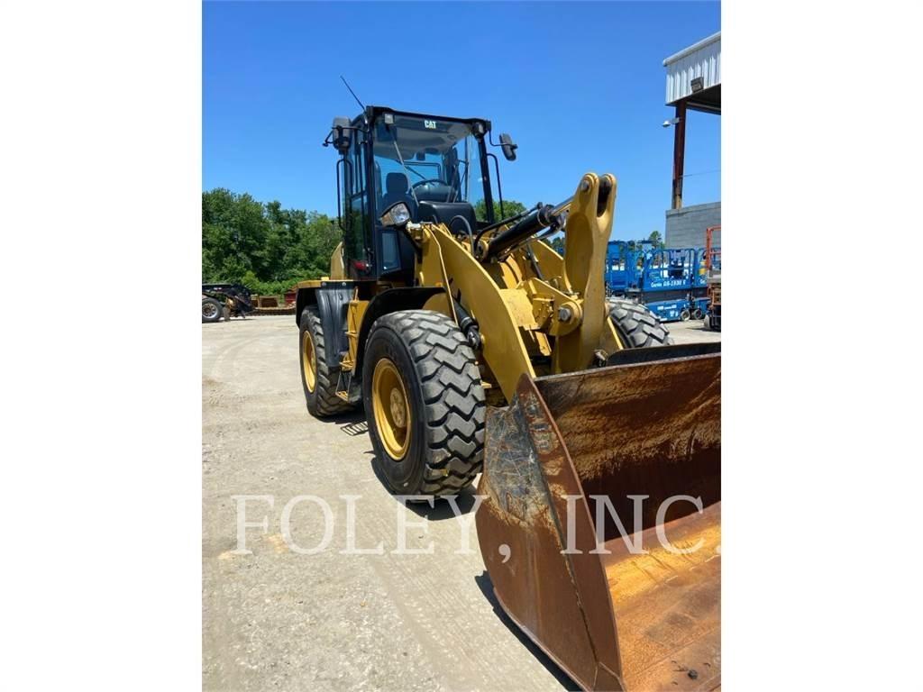 CAT 918M Incarcator pe pneuri