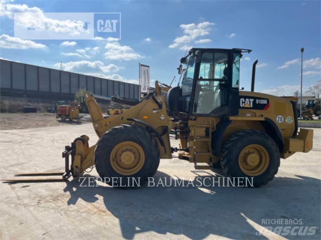CAT 918M Incarcator pe pneuri