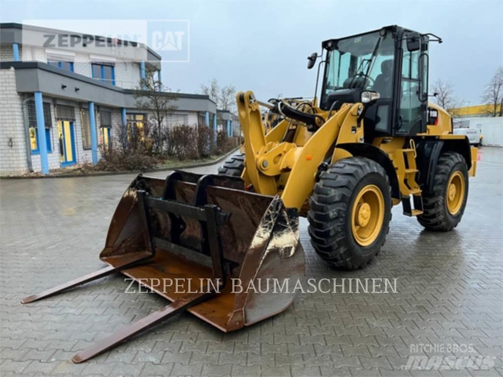 CAT 918M Incarcator pe pneuri