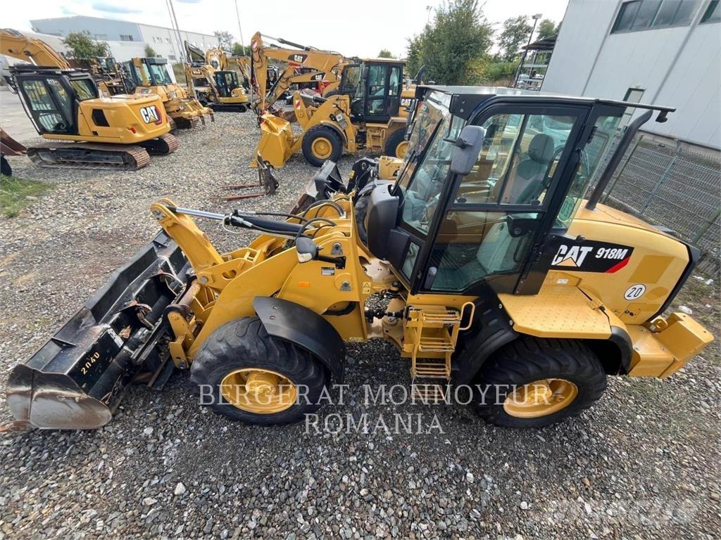 CAT 918M Incarcator pe pneuri