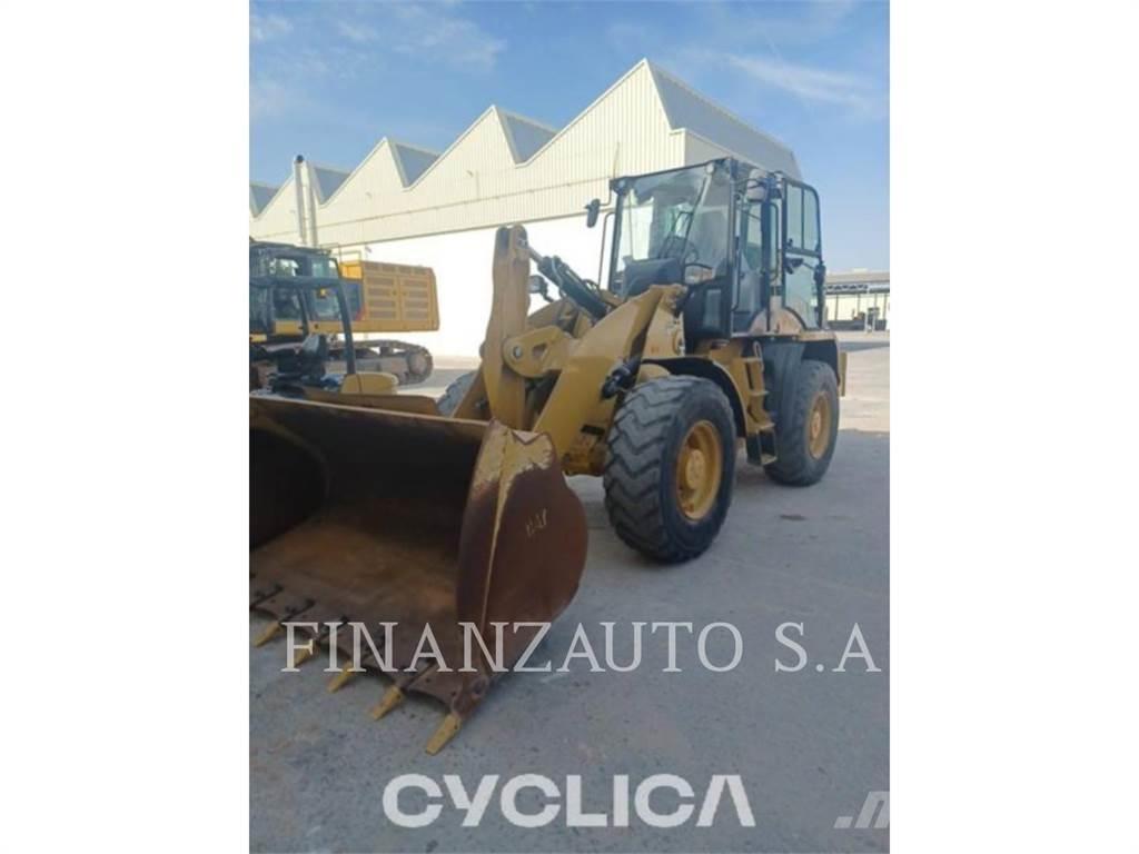 CAT 918M Incarcator pe pneuri