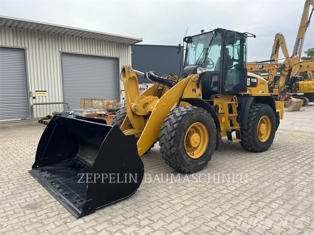 CAT 918M Incarcator pe pneuri