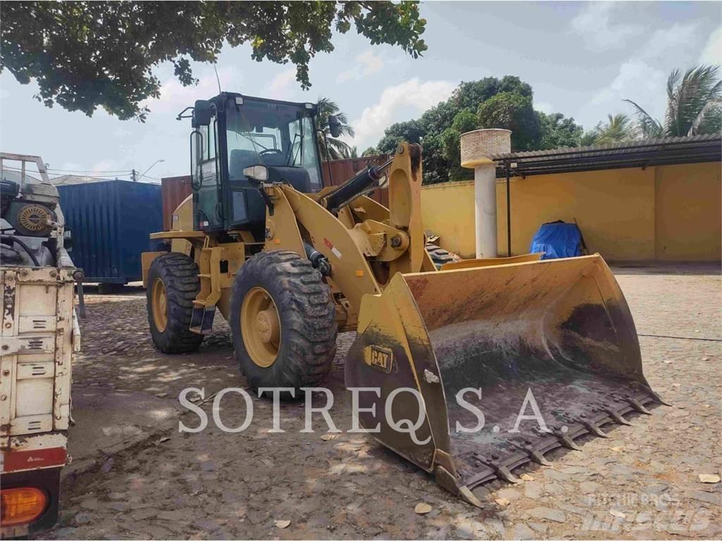 CAT 920 Incarcator pe pneuri