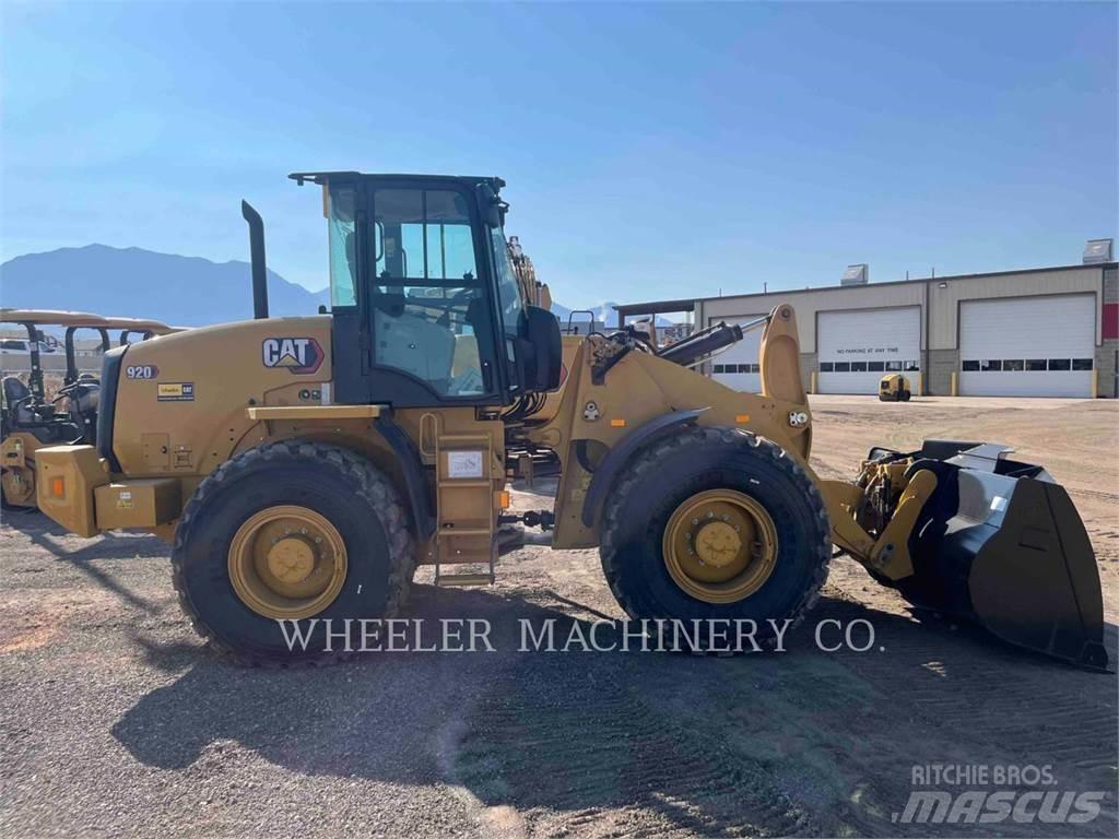 CAT 920 Incarcator pe pneuri