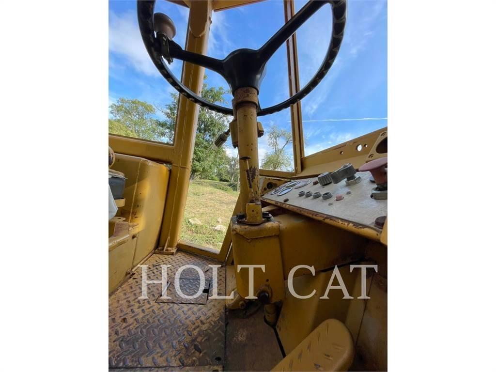 CAT 920 Incarcator pe pneuri