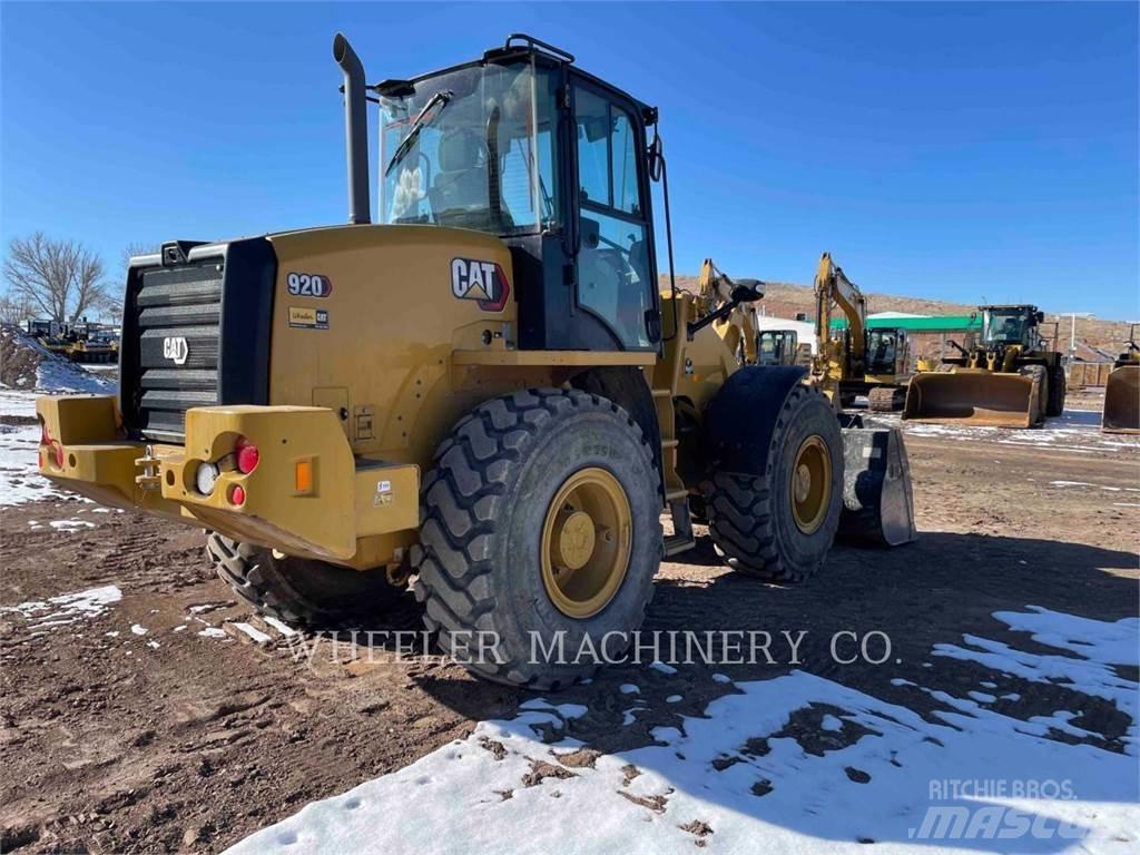 CAT 920 Incarcator pe pneuri