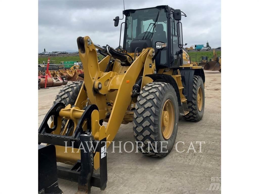 CAT 920 Incarcator pe pneuri