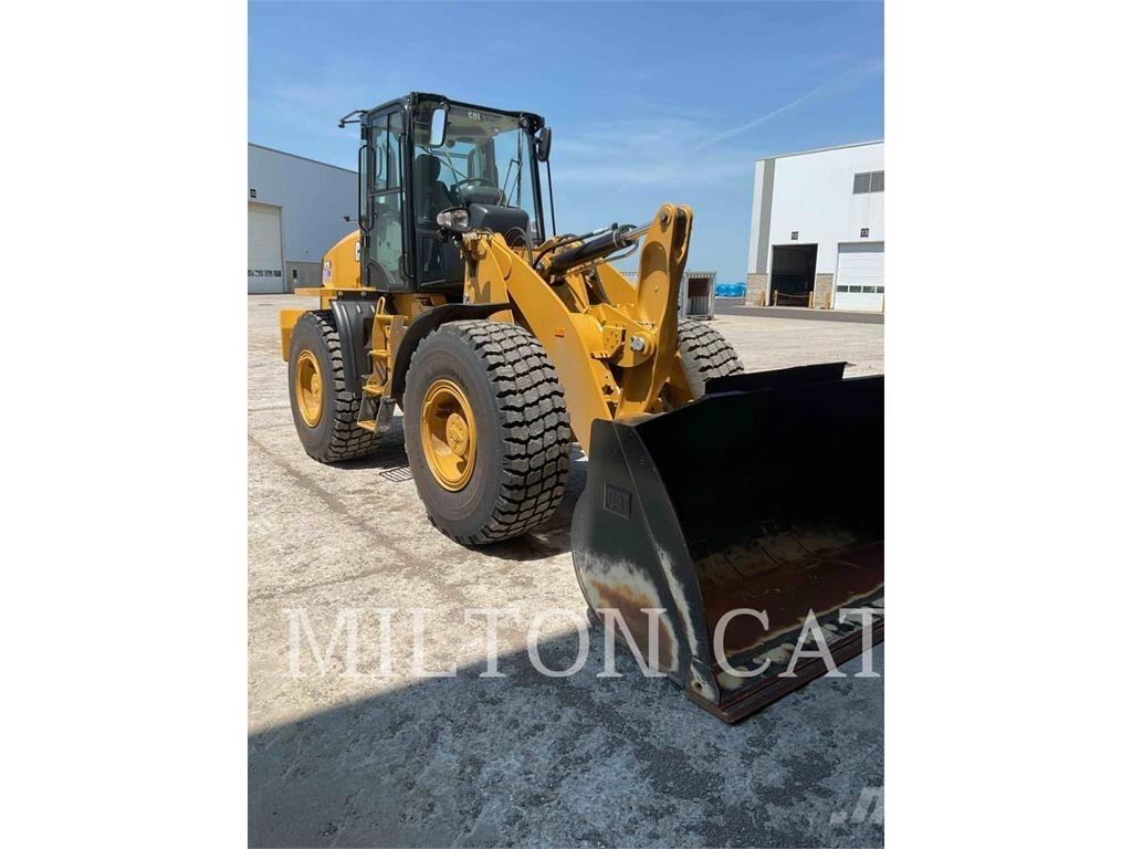 CAT 920 Incarcator pe pneuri