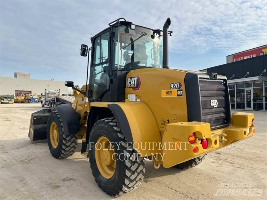 CAT 920-14 Incarcator pe pneuri