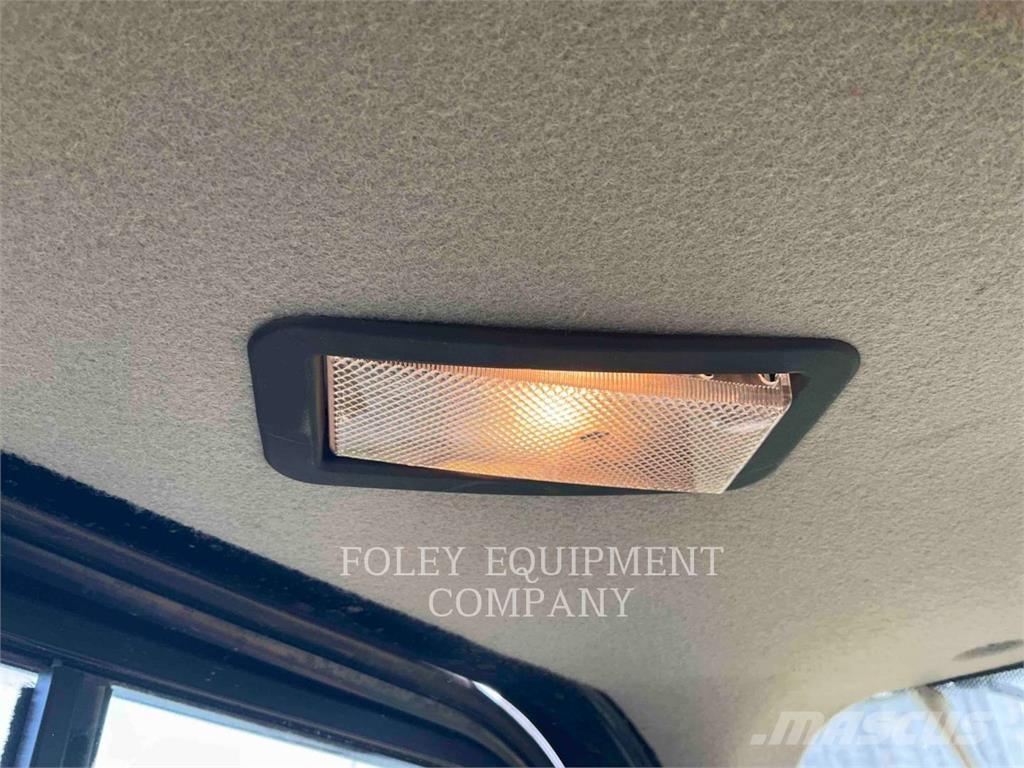 CAT 920-14 Incarcator pe pneuri