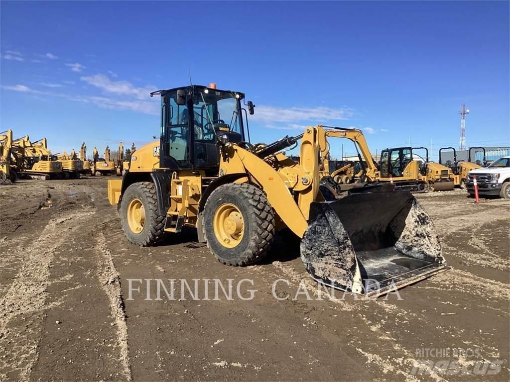 CAT 920-14 Incarcator pe pneuri