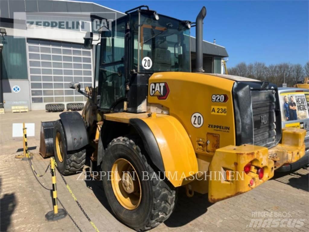 CAT 920-14A Incarcator pe pneuri