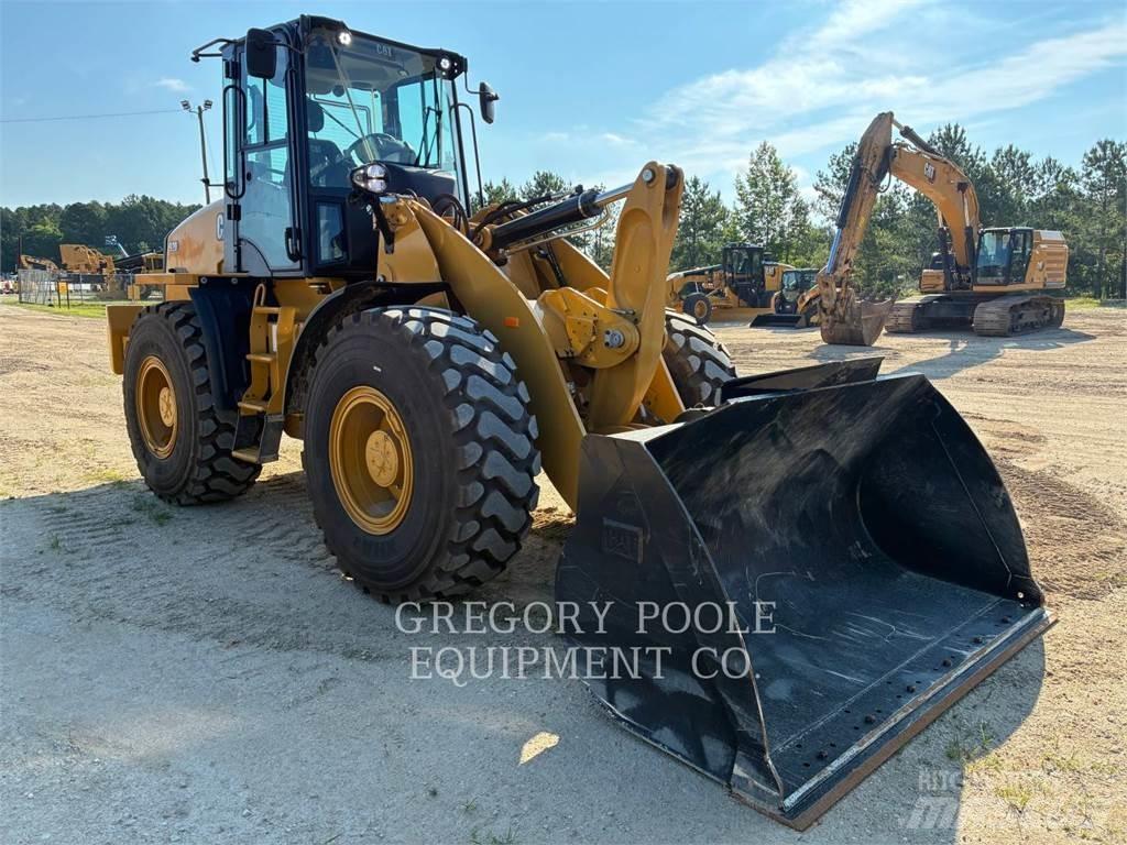CAT 92014 Incarcator pe pneuri
