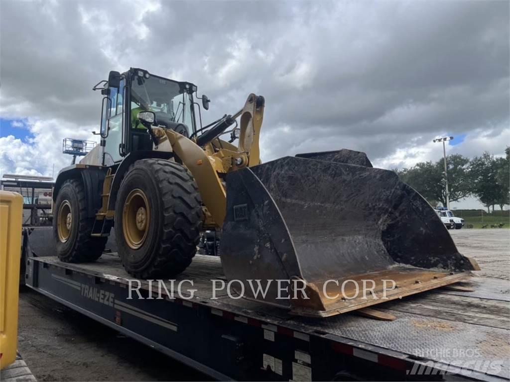 CAT 920FQC Incarcator pe pneuri