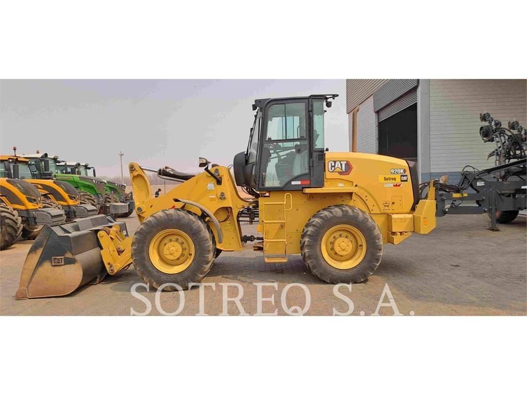 CAT 920K Incarcator pe pneuri