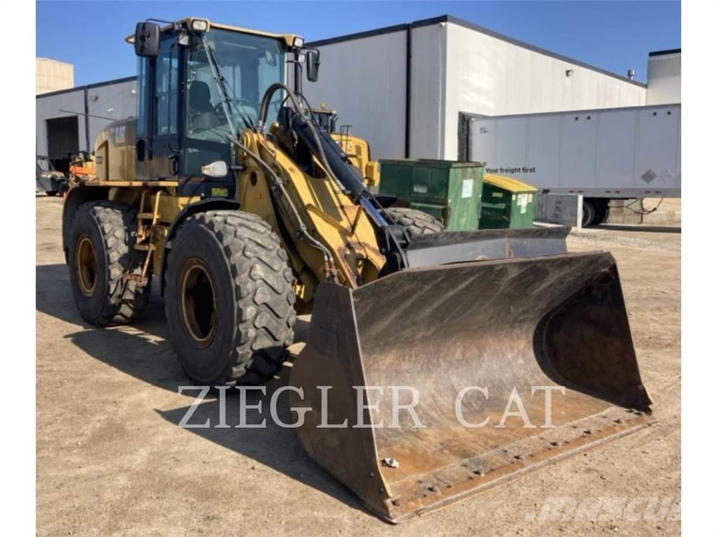CAT 924H Incarcator pe pneuri