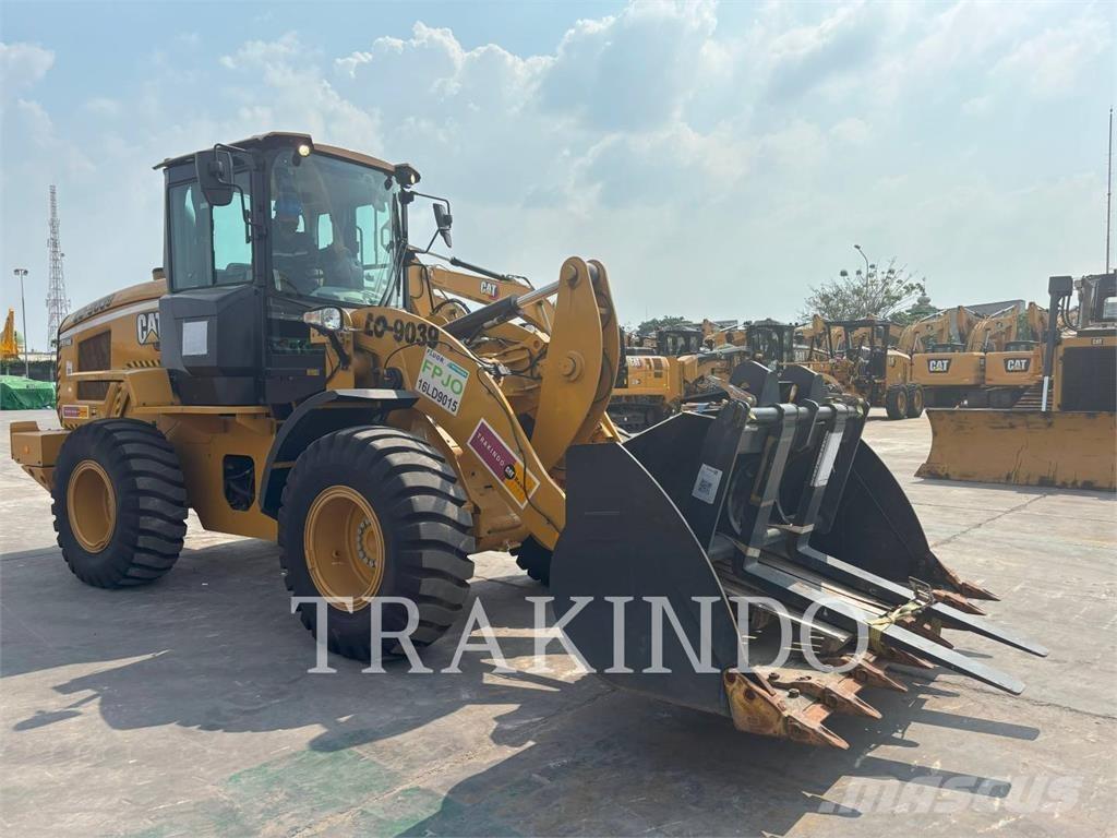 CAT 924K Incarcator pe pneuri