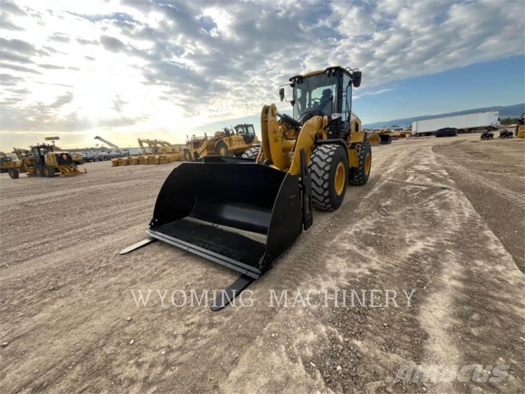 CAT 926 Incarcator pe pneuri