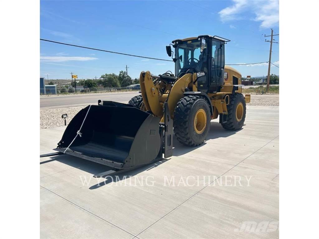 CAT 926 Incarcator pe pneuri