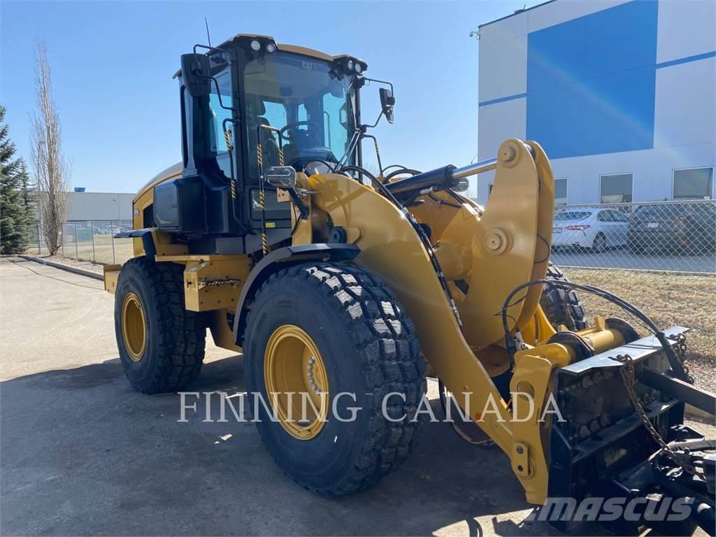 CAT 926-14 Incarcator pe pneuri