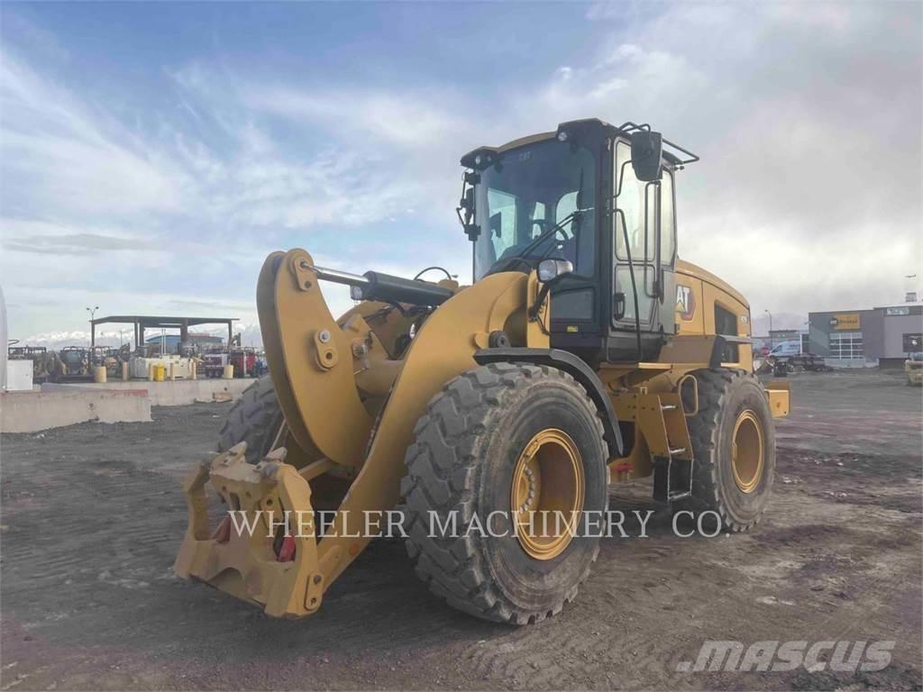 CAT 926 QC 3V Incarcator pe pneuri