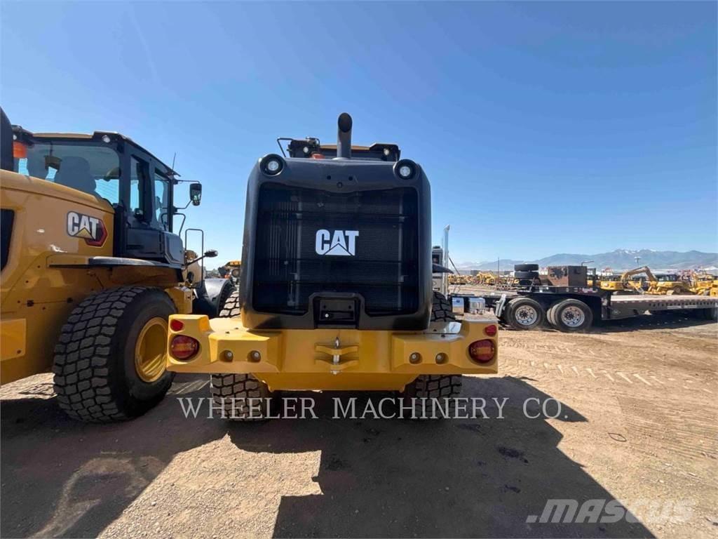 CAT 926 QC 3V Incarcator pe pneuri