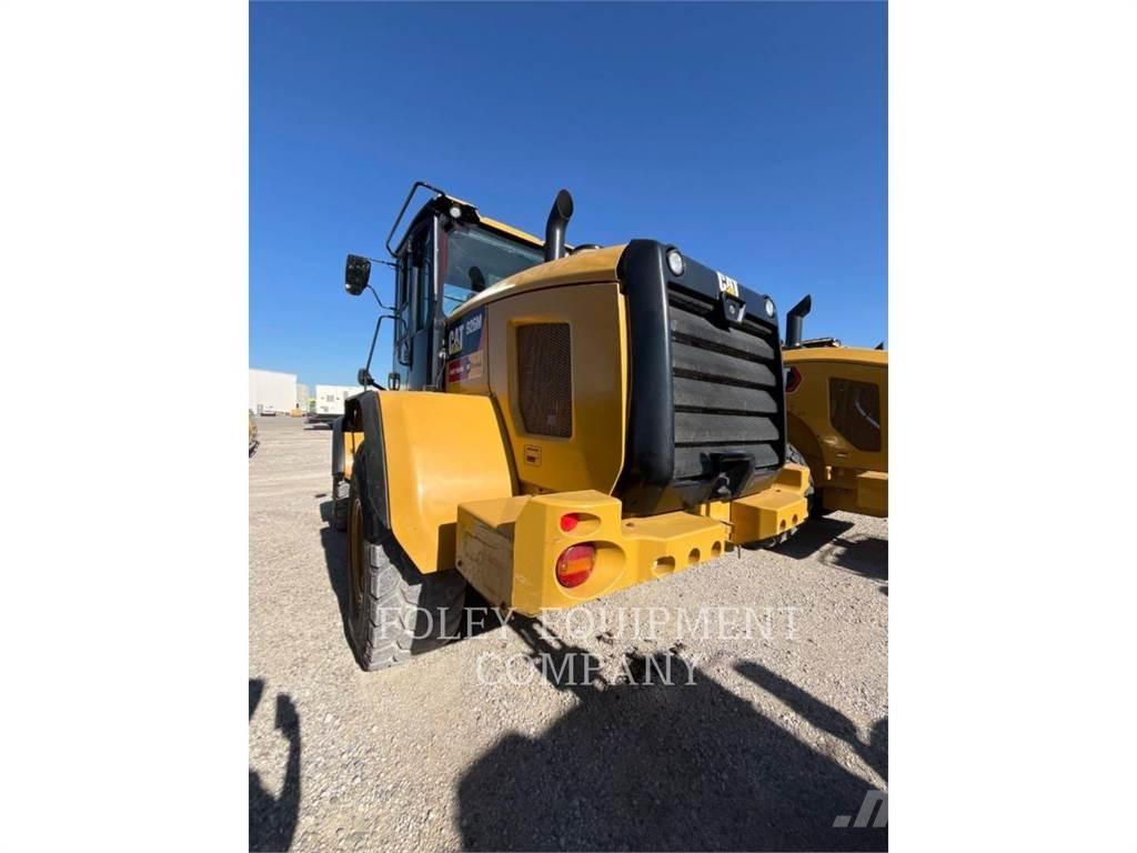 CAT 926M Incarcator pe pneuri