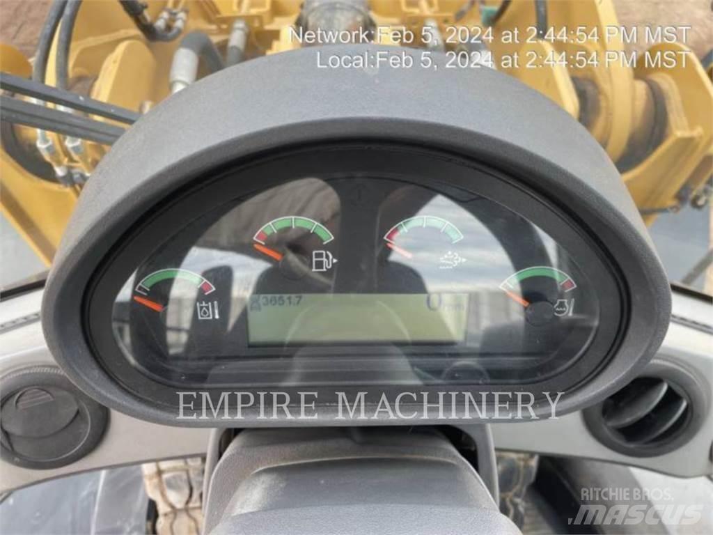 CAT 926M Incarcator pe pneuri
