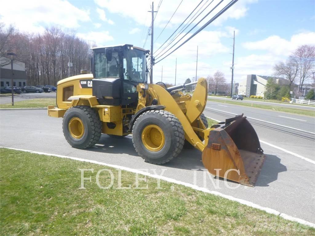 CAT 926M Incarcator pe pneuri