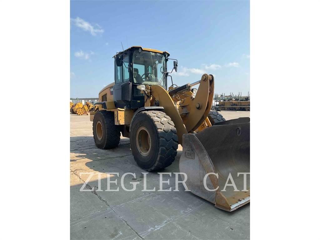 CAT 926M Incarcator pe pneuri