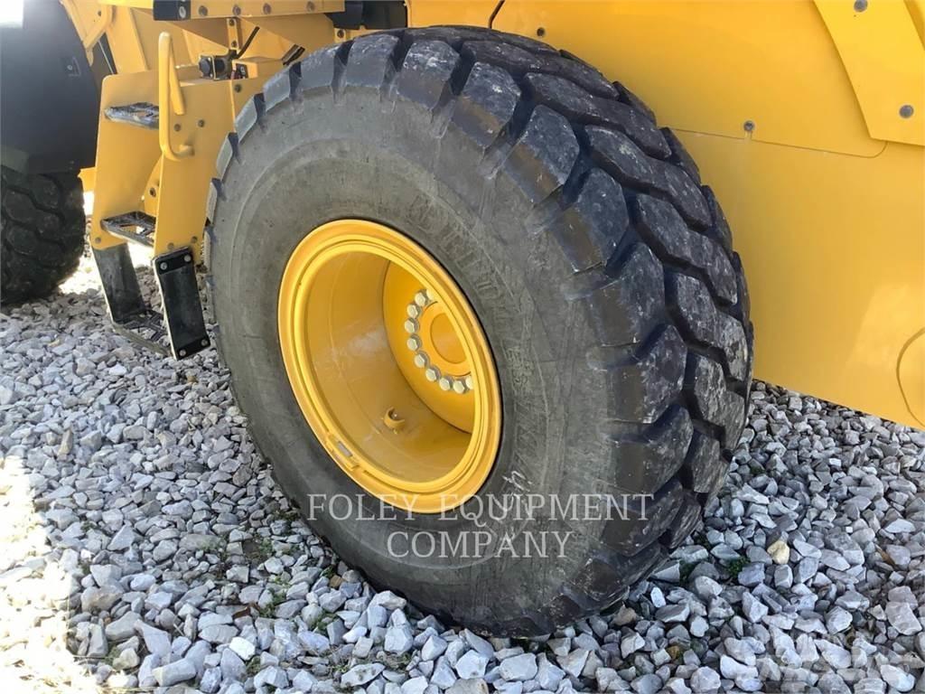 CAT 926M Incarcator pe pneuri