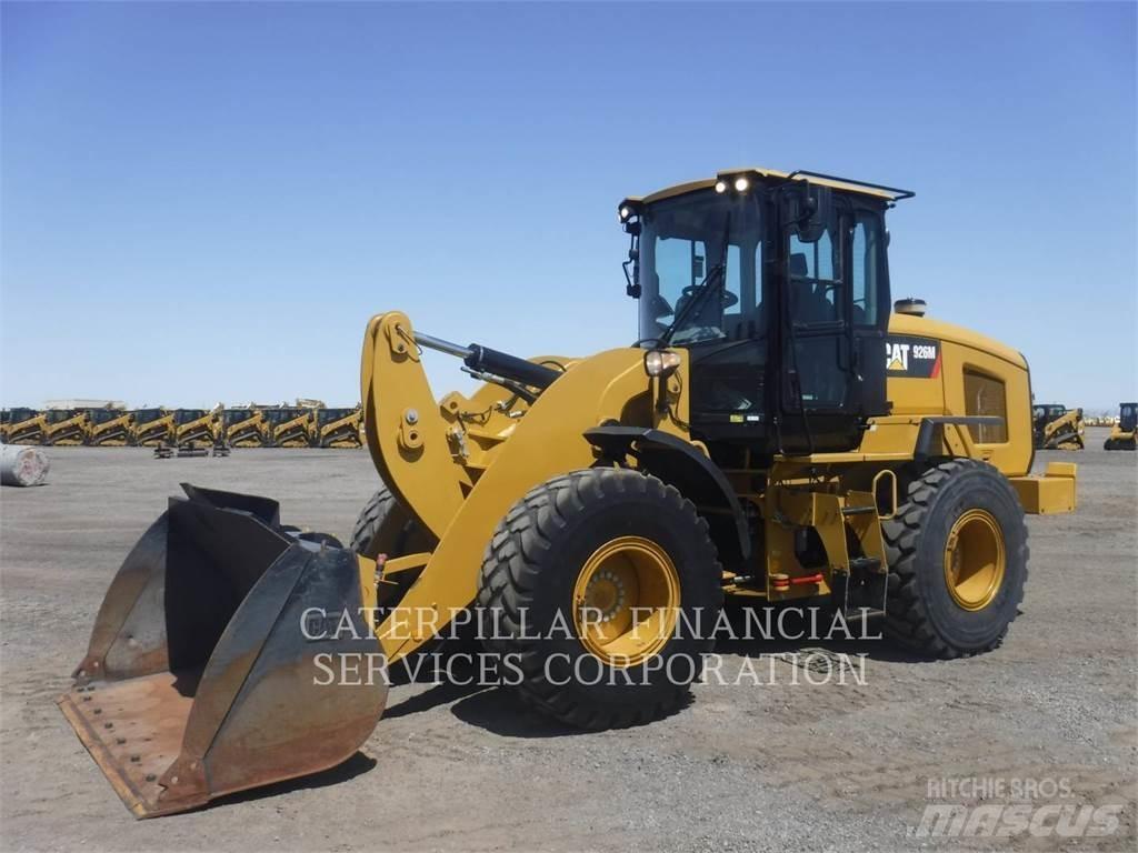 CAT 926M Incarcator pe pneuri