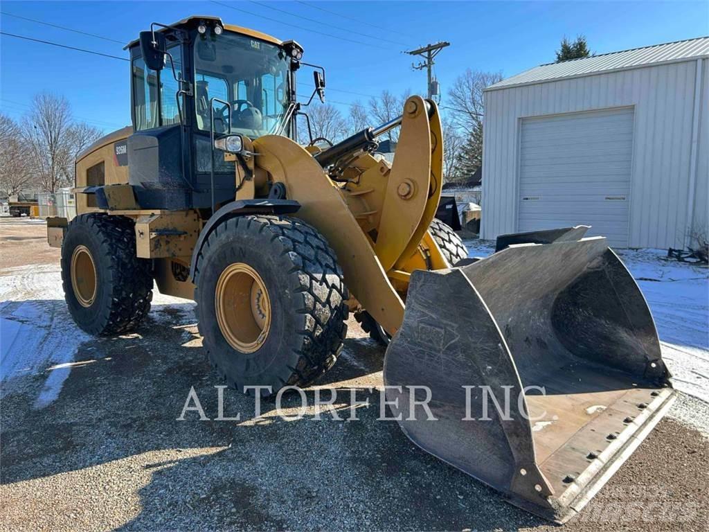 CAT 926M Incarcator pe pneuri