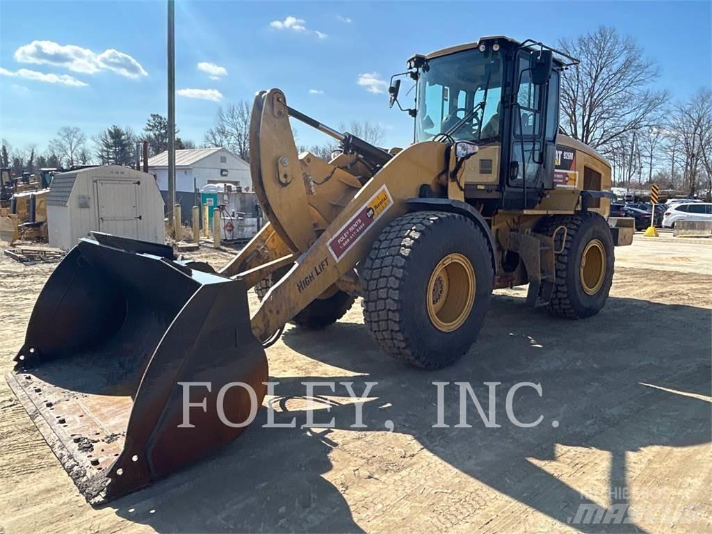 CAT 926M Incarcator pe pneuri